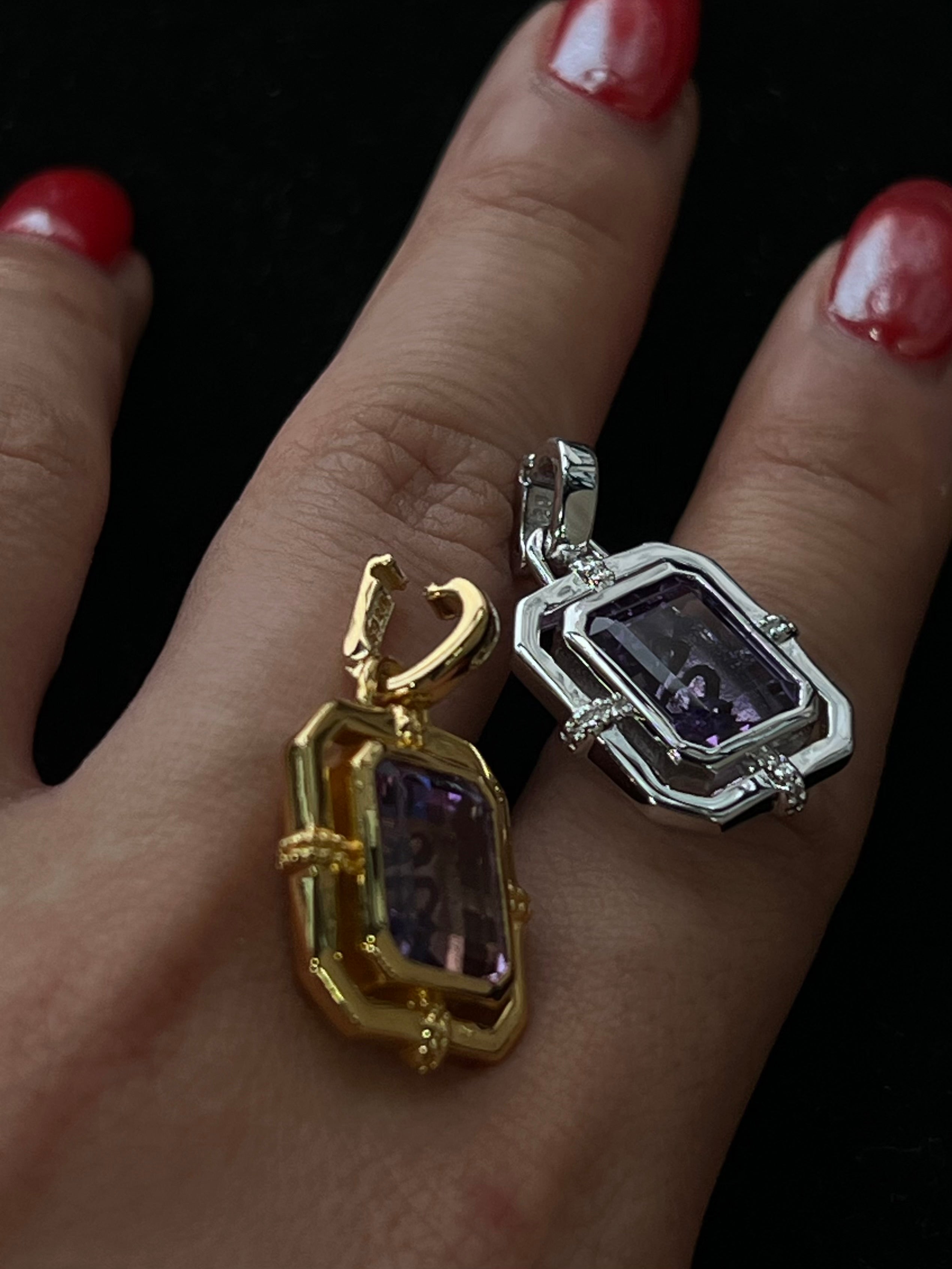 Purple Amethyst Opening Clasp Pendant