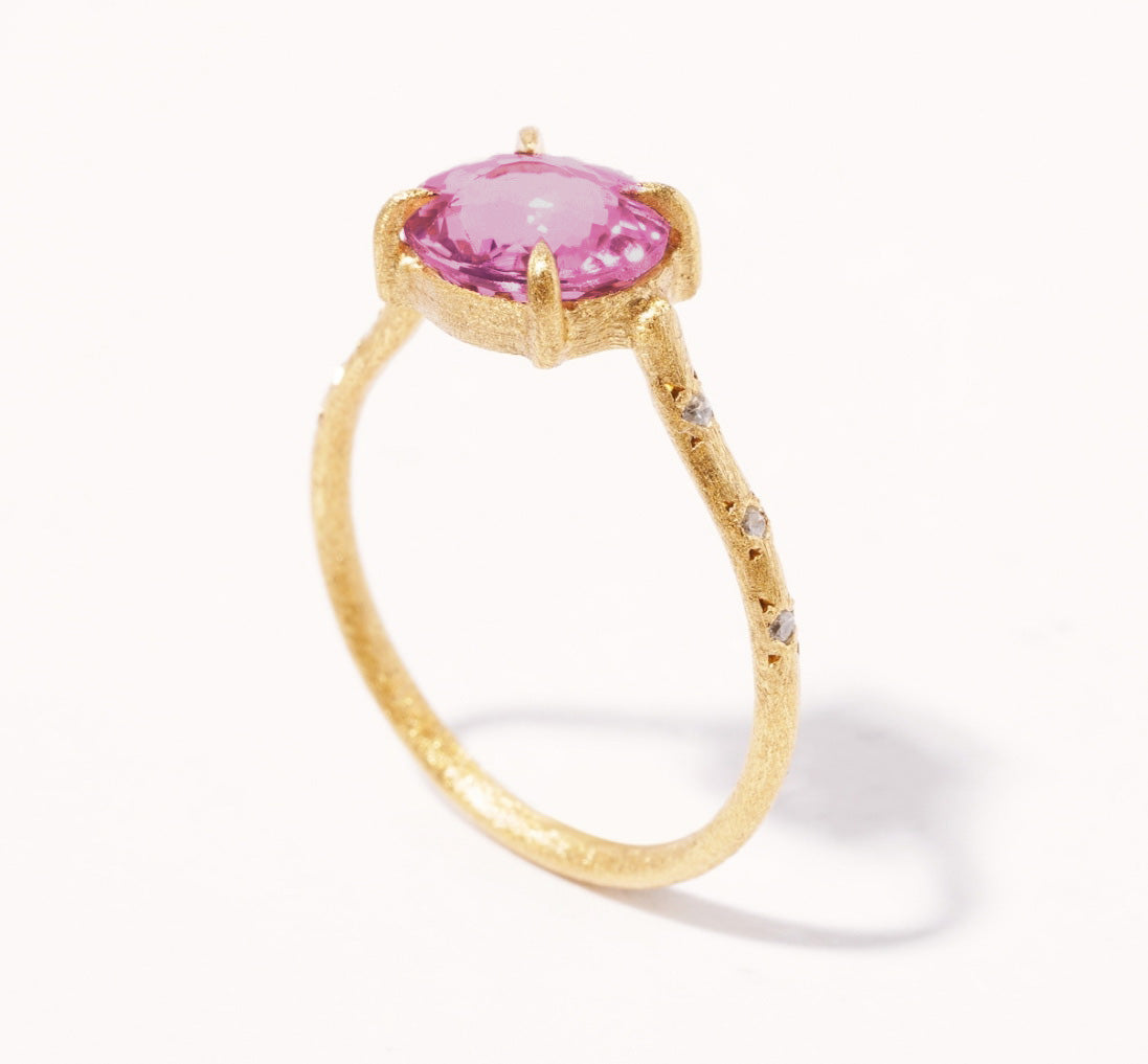 Retro Tourmaline Pink Gold Ring