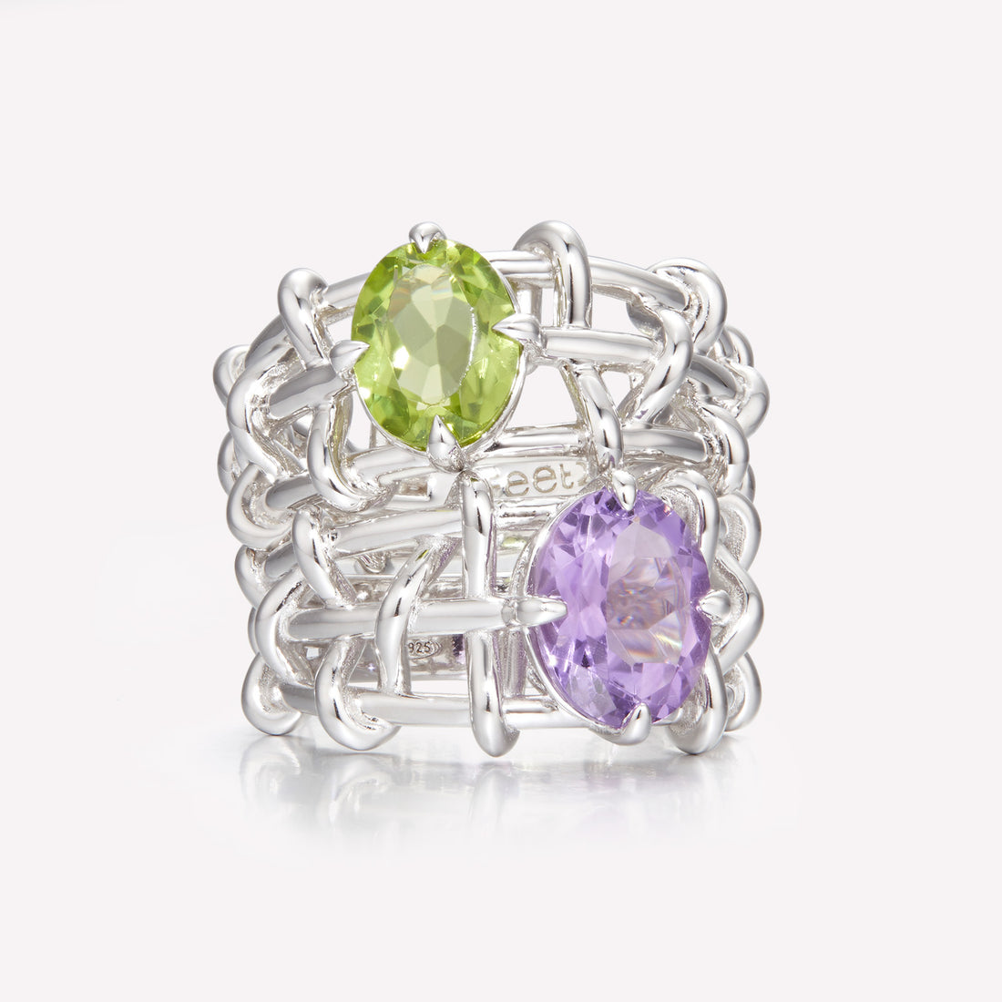 KNOT Peridot Silver Ring